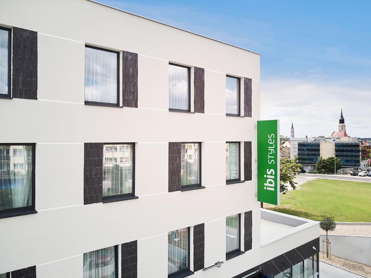 Ibis Styles Boleslawiec Болеславець Екстер'єр фото